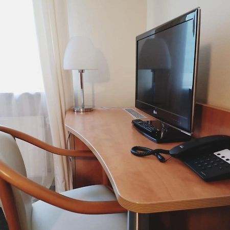 Hotel Meuser 威斯巴登 外观 照片